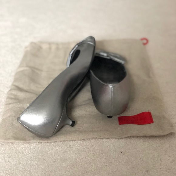 100% Authentic Valentino Garavani Silver Heels - Picture 5 of 5